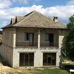 Vendégház Bujtina E Tomorrit