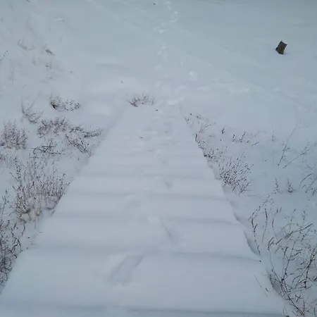 بيت ضيافة Bujtina E Tomorrit *