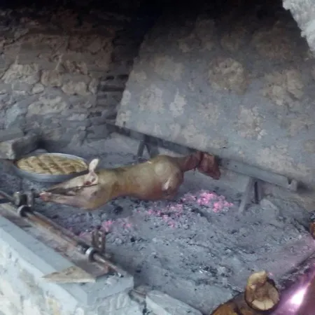 Guest house Bujtina E Tomorrit