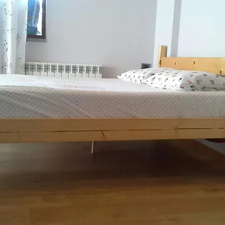 Bujtina E Tomorrit Ujanik