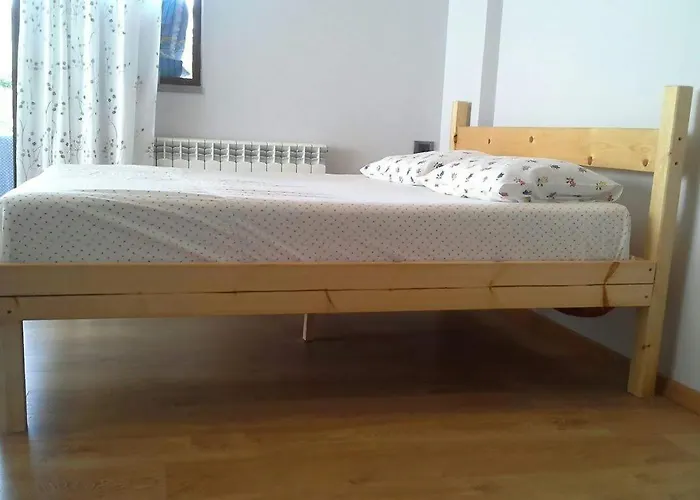 Bujtina E Tomorrit Ujanik